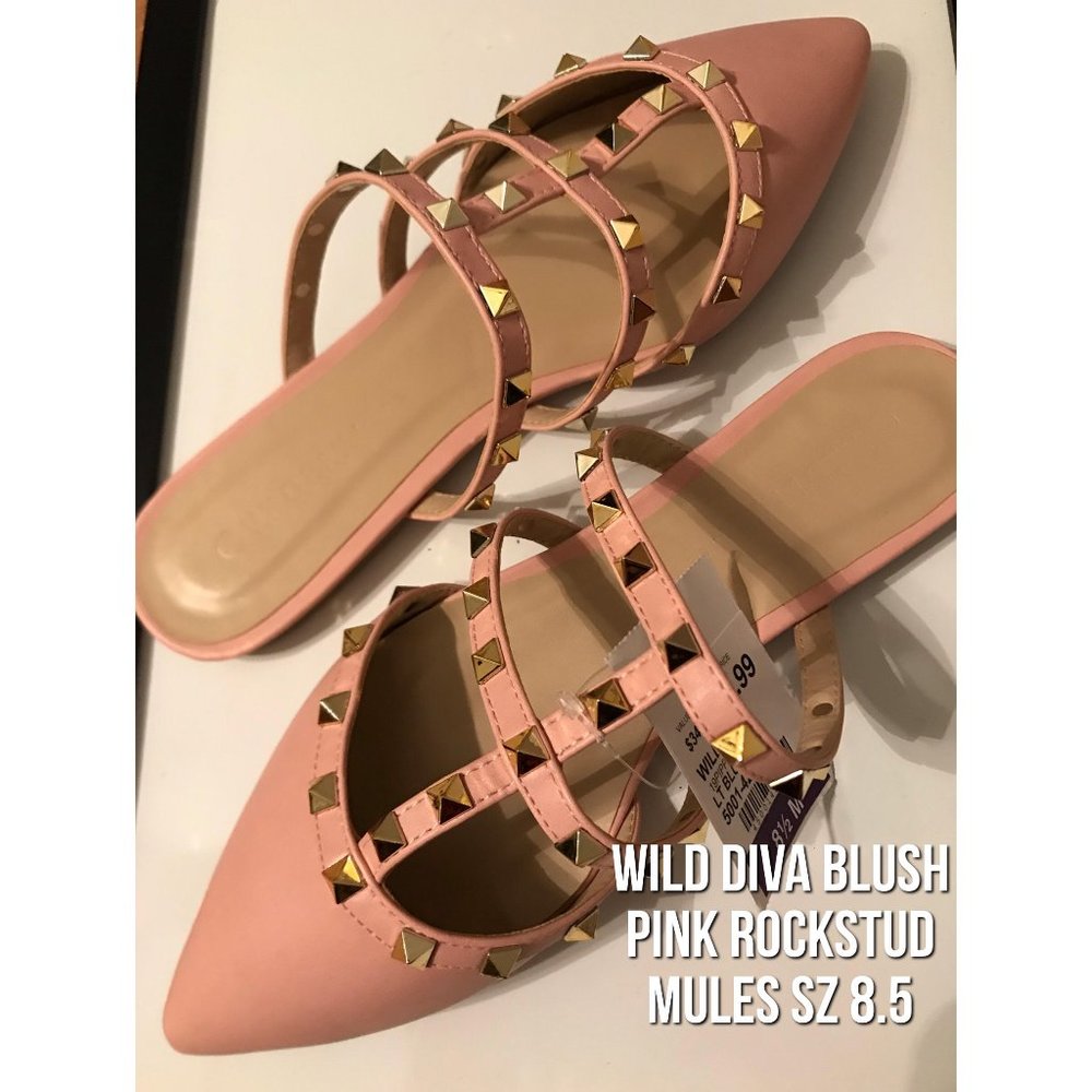 WILD DIVA BLUSH PINK ROCKSTUD MULES SZ 8